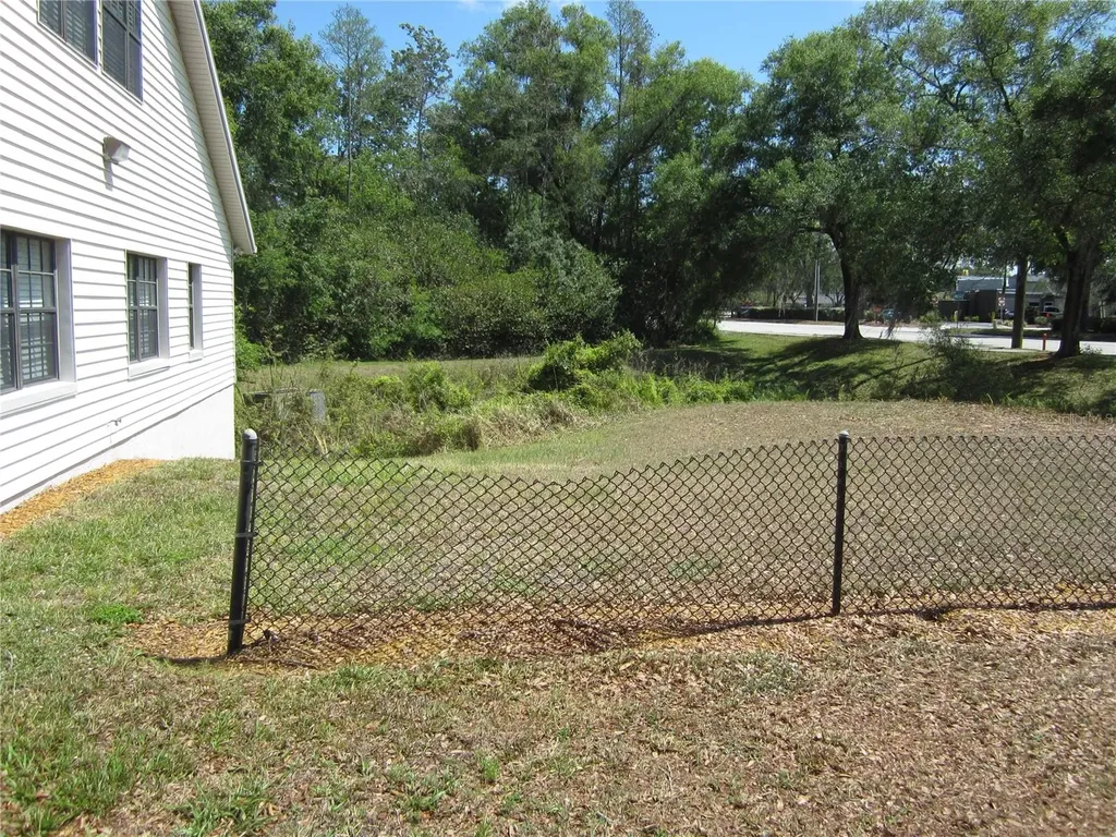209 Crystal Grove Boulevard Lutz FL 33548