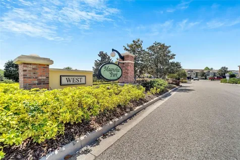 5053 White Sanderling Court Tampa FL 33619