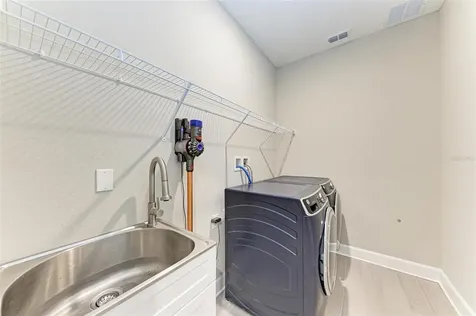 13714 Saw Palm Creek Trail Bradenton FL 34211