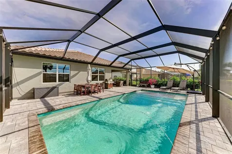 13714 Saw Palm Creek Trail Bradenton FL 34211