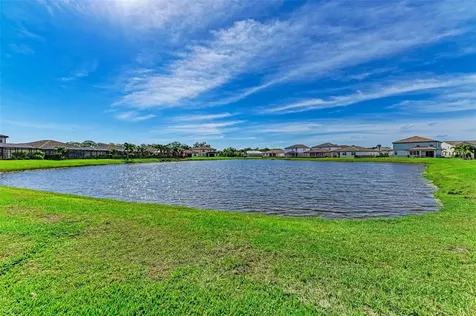 13714 Saw Palm Creek Trail Bradenton FL 34211