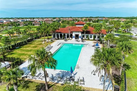 13714 Saw Palm Creek Trail Bradenton FL 34211