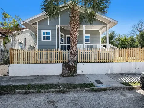2923 Ybor Street Tampa FL 33605