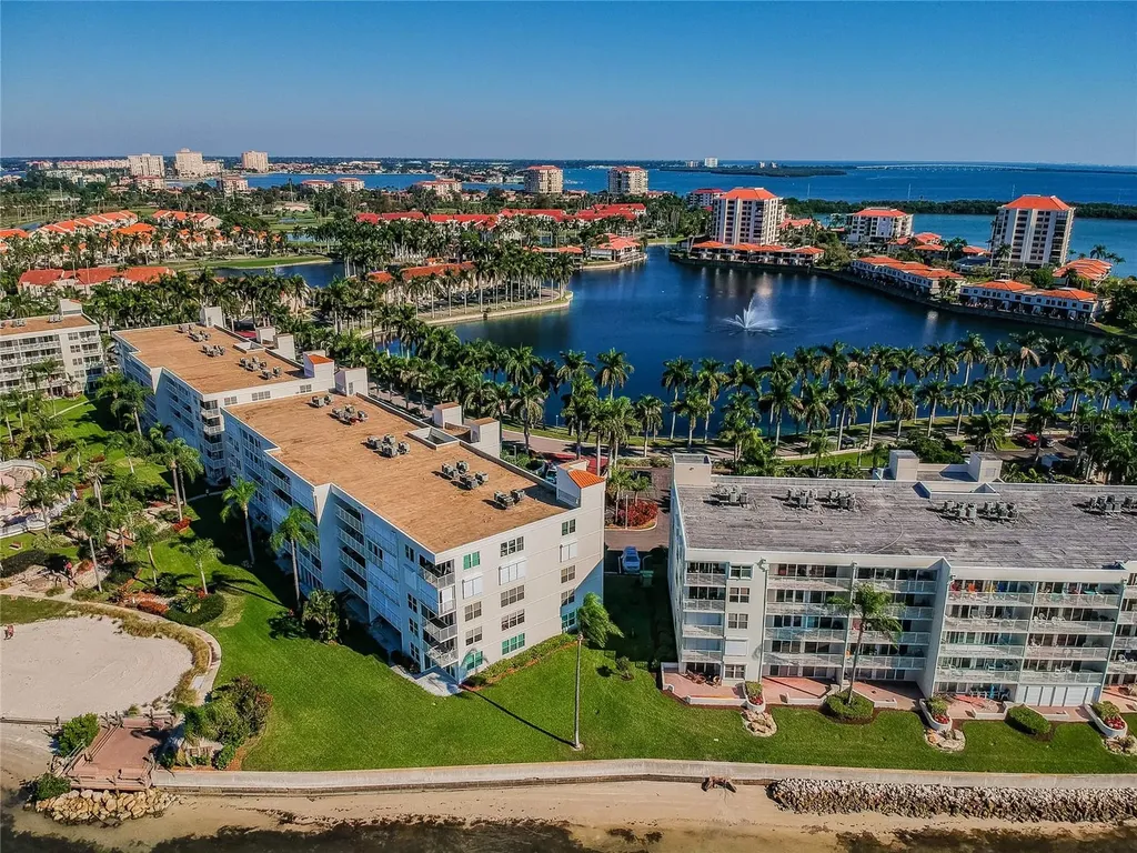 6281 Bahia Del Mar Boulevard St Petersburg FL 33715