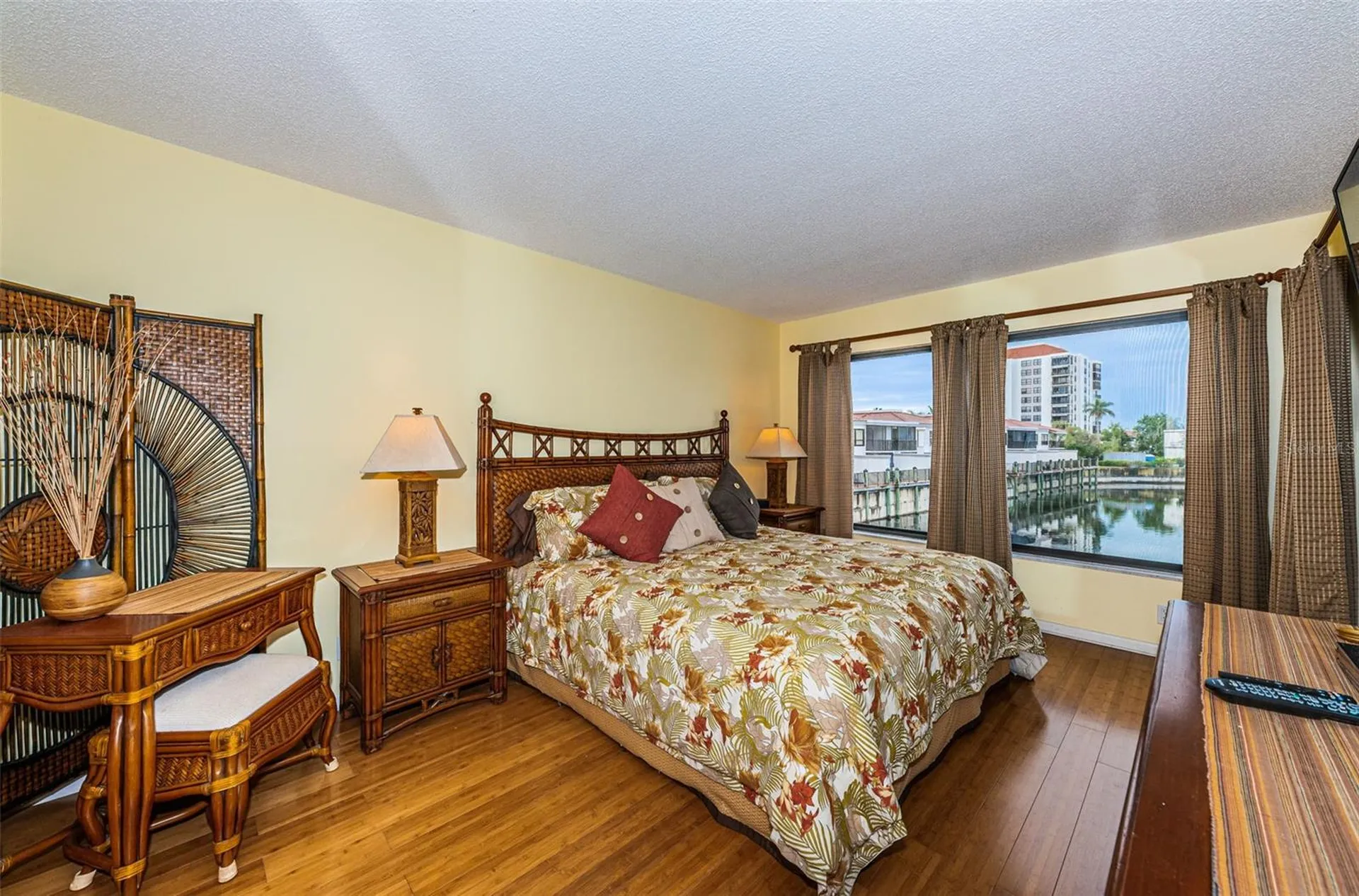 6281 Bahia Del Mar Boulevard St Petersburg FL 33715