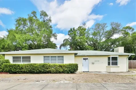 8025 31st Avenue N St Petersburg FL 33710