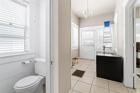 1902 W Cass Street Tampa FL 33606