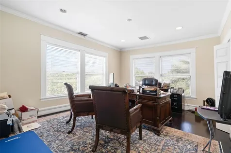 1902 W Cass Street Tampa FL 33606