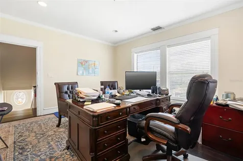 1902 W Cass Street Tampa FL 33606