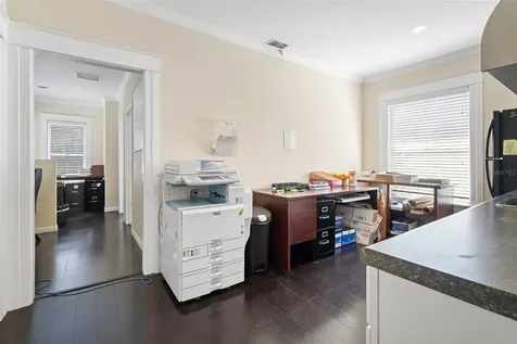 1902 W Cass Street Tampa FL 33606