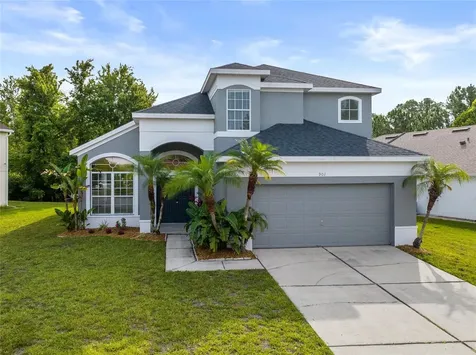 901 Maple Creek Drive Orlando FL 32828