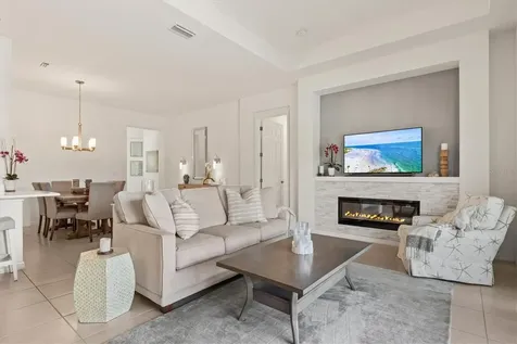 430 Whistler Glen Bradenton FL 34212