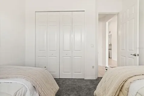 430 Whistler Glen Bradenton FL 34212