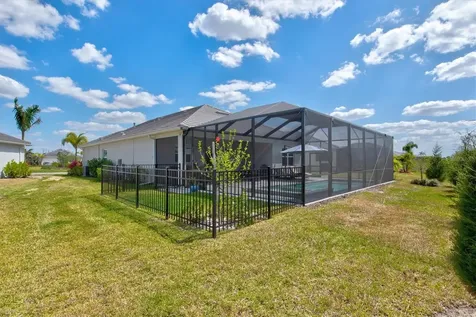 430 Whistler Glen Bradenton FL 34212