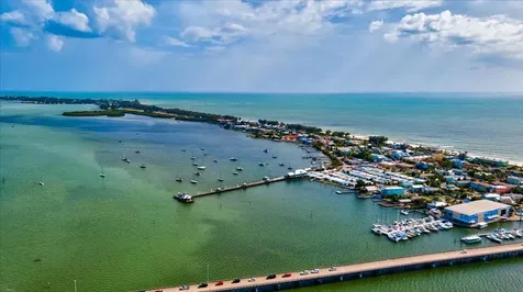 430 Whistler Glen Bradenton FL 34212