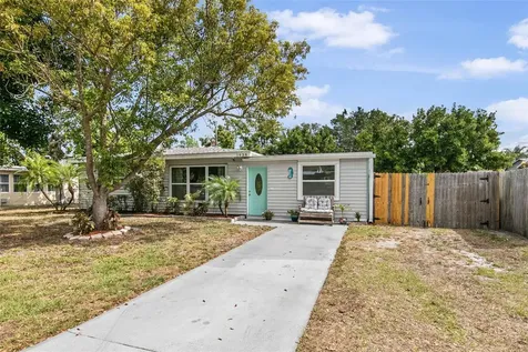 1938 28th Avenue Drive W Bradenton FL 34205