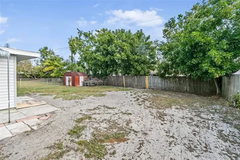 1938 28th Avenue Drive W Bradenton FL 34205