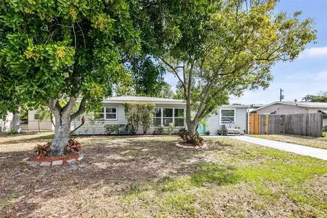 1938 28th Avenue Drive W Bradenton FL 34205