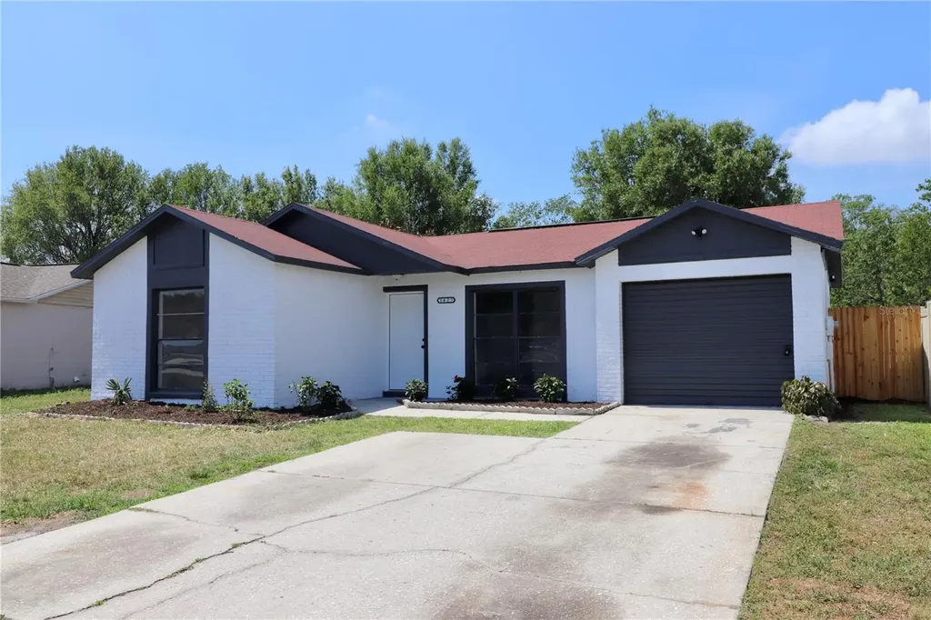 1427 Thistledown Drive Brandon FL 33510