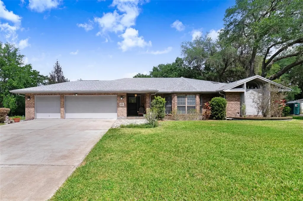 3285 Majestic Oak Drive Saint Cloud FL 34771
