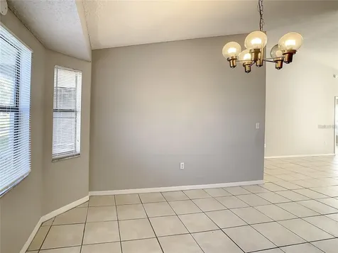 335 Chelmsford Court Kissimmee FL 34758