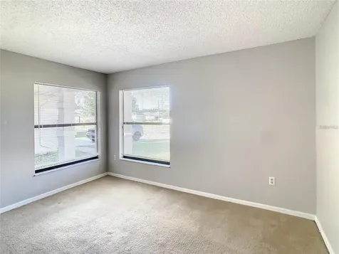 335 Chelmsford Court Kissimmee FL 34758