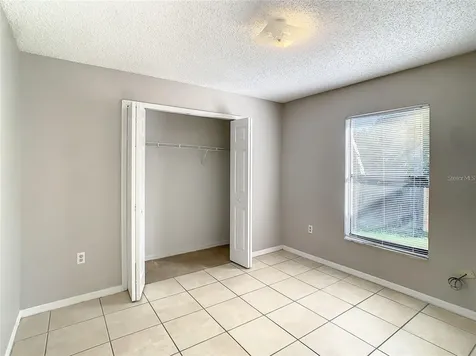 335 Chelmsford Court Kissimmee FL 34758