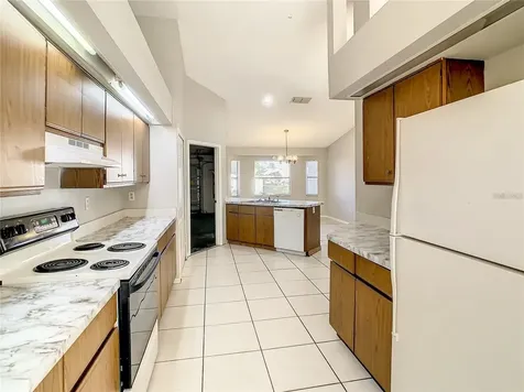 335 Chelmsford Court Kissimmee FL 34758