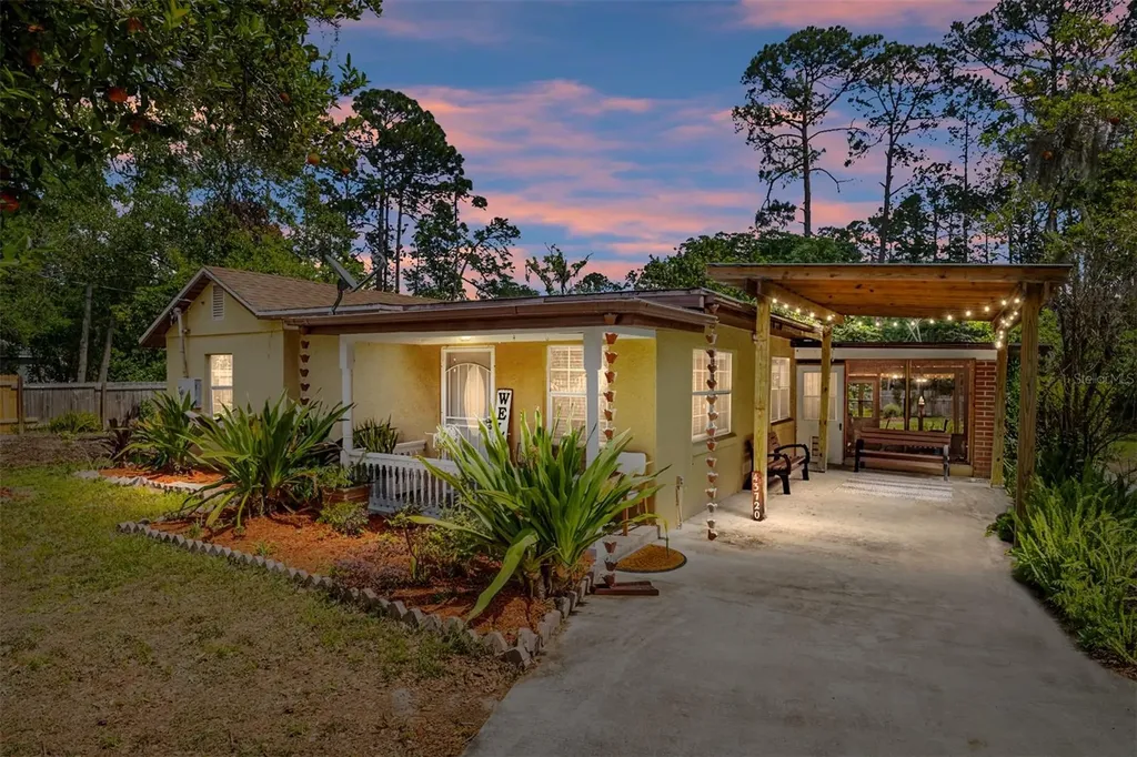 43720 Sunset Drive Paisley FL 32767
