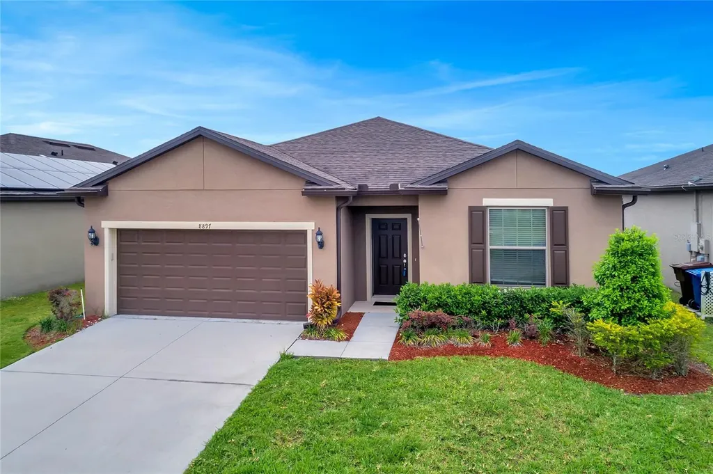 8897 Hinsdale Heights Drive Polk City FL 33868