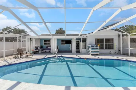 14137 Thacher Avenue Largo FL 33774