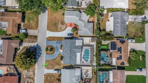 14137 Thacher Avenue Largo FL 33774