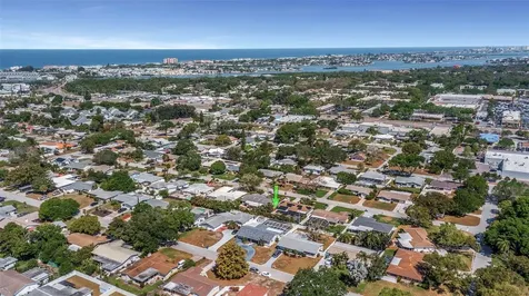 14137 Thacher Avenue Largo FL 33774