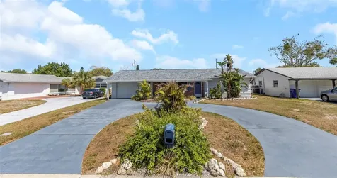 14137 Thacher Avenue Largo FL 33774