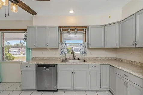 14137 Thacher Avenue Largo FL 33774