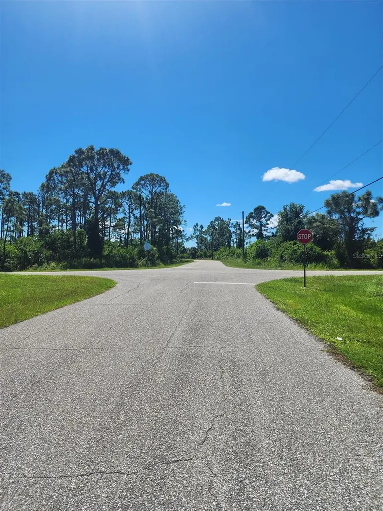 12282 Appleberg Circle Port Charlotte FL 33981