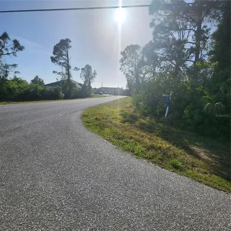 12282 Appleberg Circle Port Charlotte FL 33981