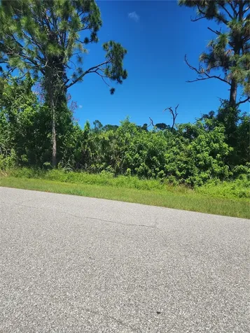 12282 Appleberg Circle Port Charlotte FL 33981