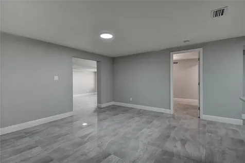 4542 W Hanna Avenue Tampa FL 33614