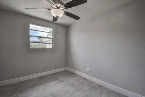 4542 W Hanna Avenue Tampa FL 33614