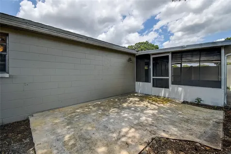4542 W Hanna Avenue Tampa FL 33614