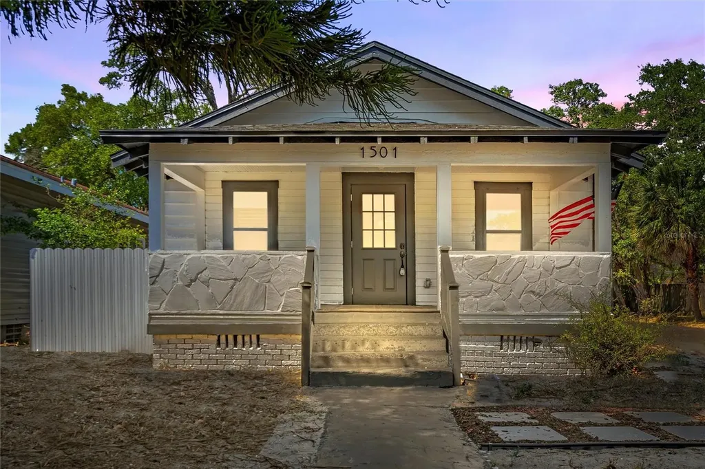 1501 20th Avenue S St Petersburg FL 33705
