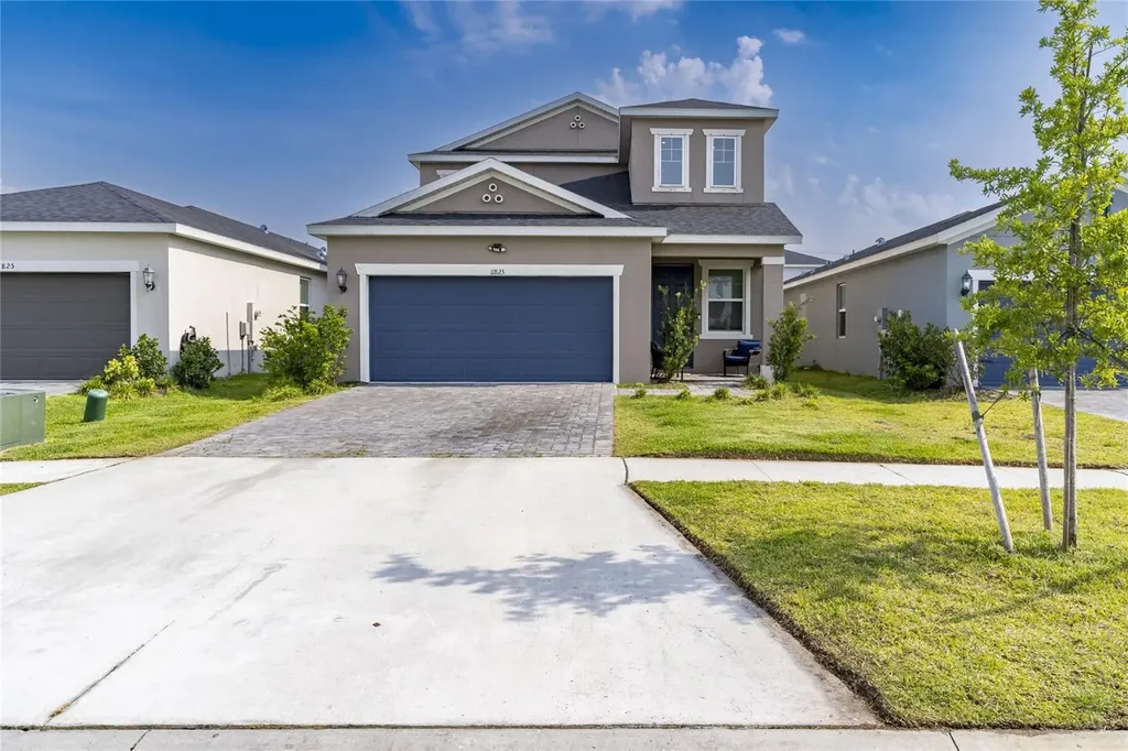11823 Clare Hill Avenue Riverview FL 33579