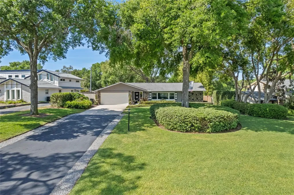 1046 Crystal Bowl Circle Casselberry FL 32707