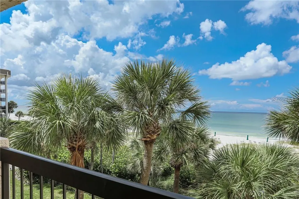 1925 Gulf Of Mexico Drive Longboat Key FL 34228