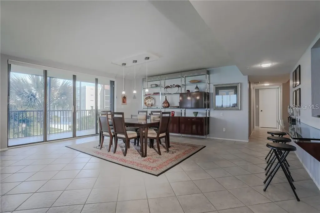 1925 Gulf Of Mexico Drive Longboat Key FL 34228