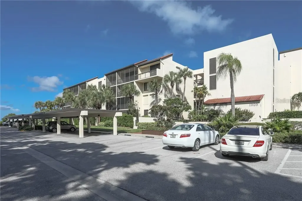 1925 Gulf Of Mexico Drive Longboat Key FL 34228