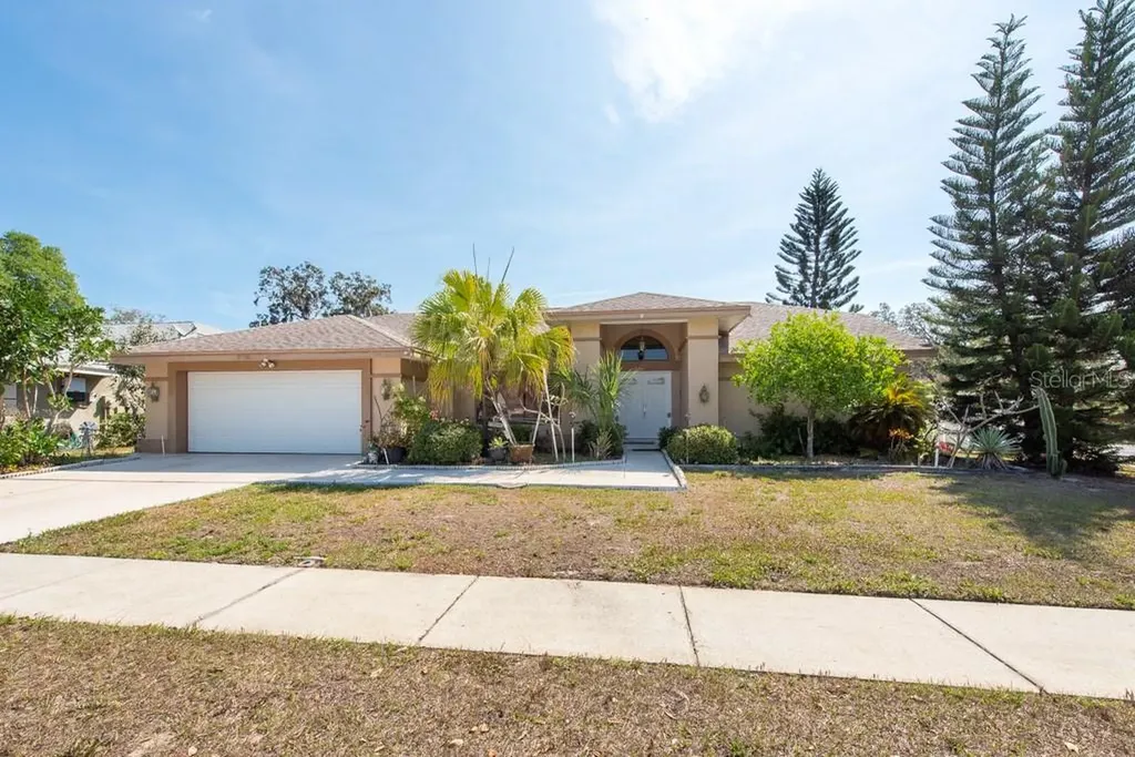 2732 Brambleridge Court Holiday FL 34691