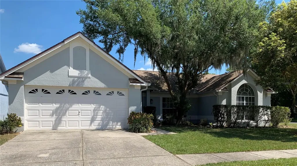 18552 Otterwood Avenue Tampa FL 33647