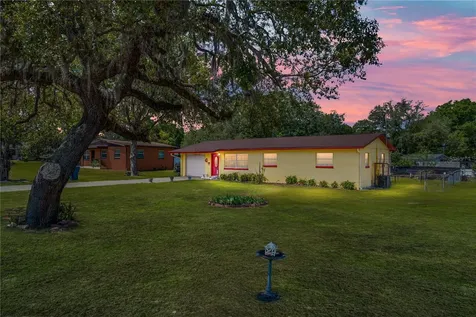 4941 Bobwhite Court Dade City FL 33523